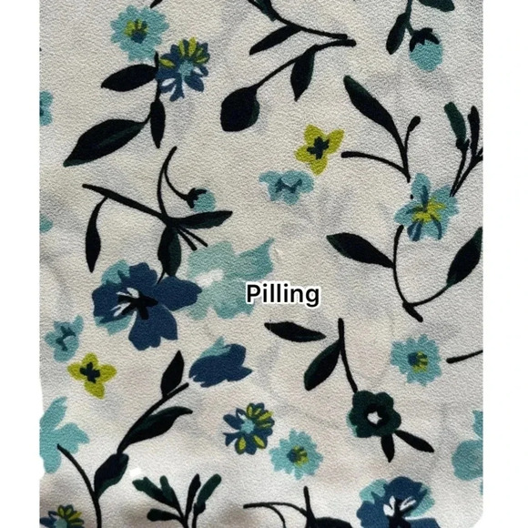 LOFT Ann Taylor White Blue Floral Long Bell Sleeve Keyhole Blouse Women’s Small - Picture 9 of 9